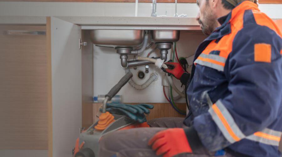 Descale Tankless Water Heater in Meriden, WY